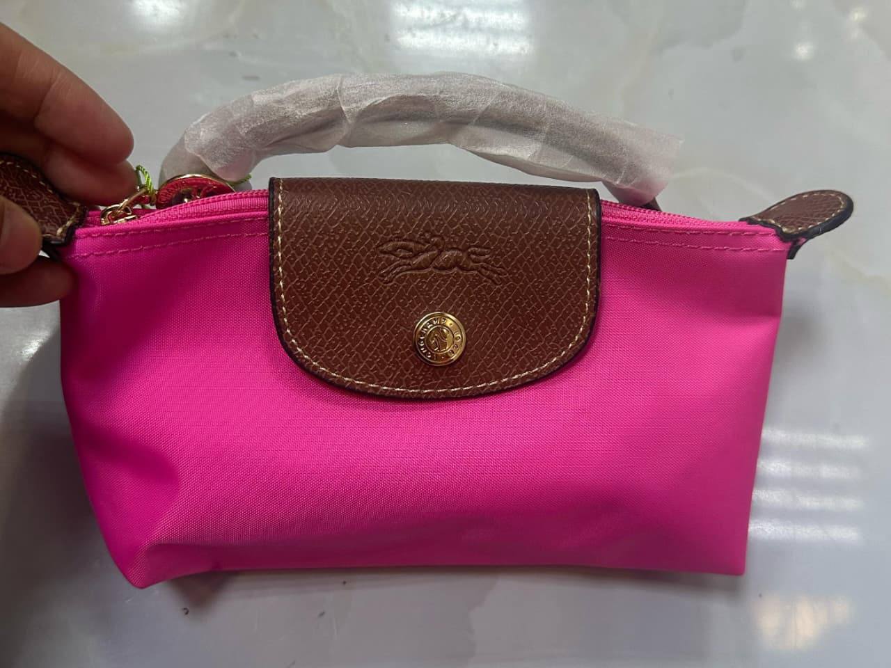 Long champ 

mini
Size: 17cm
45 dhs💓

Zain50
♥️♥️♥️