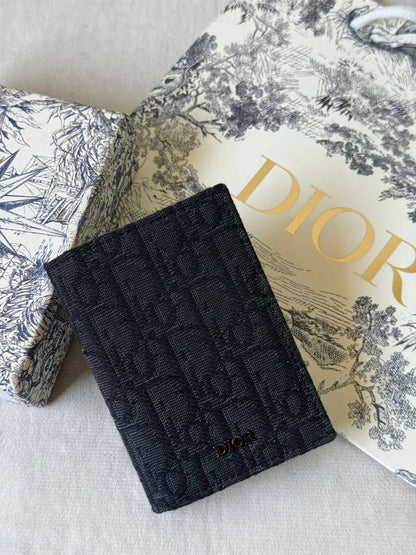 💝  *Dior*💝
💝*Super Master*💝
300 dhs🪙🌨️

Zain275
♥️♥️♥️