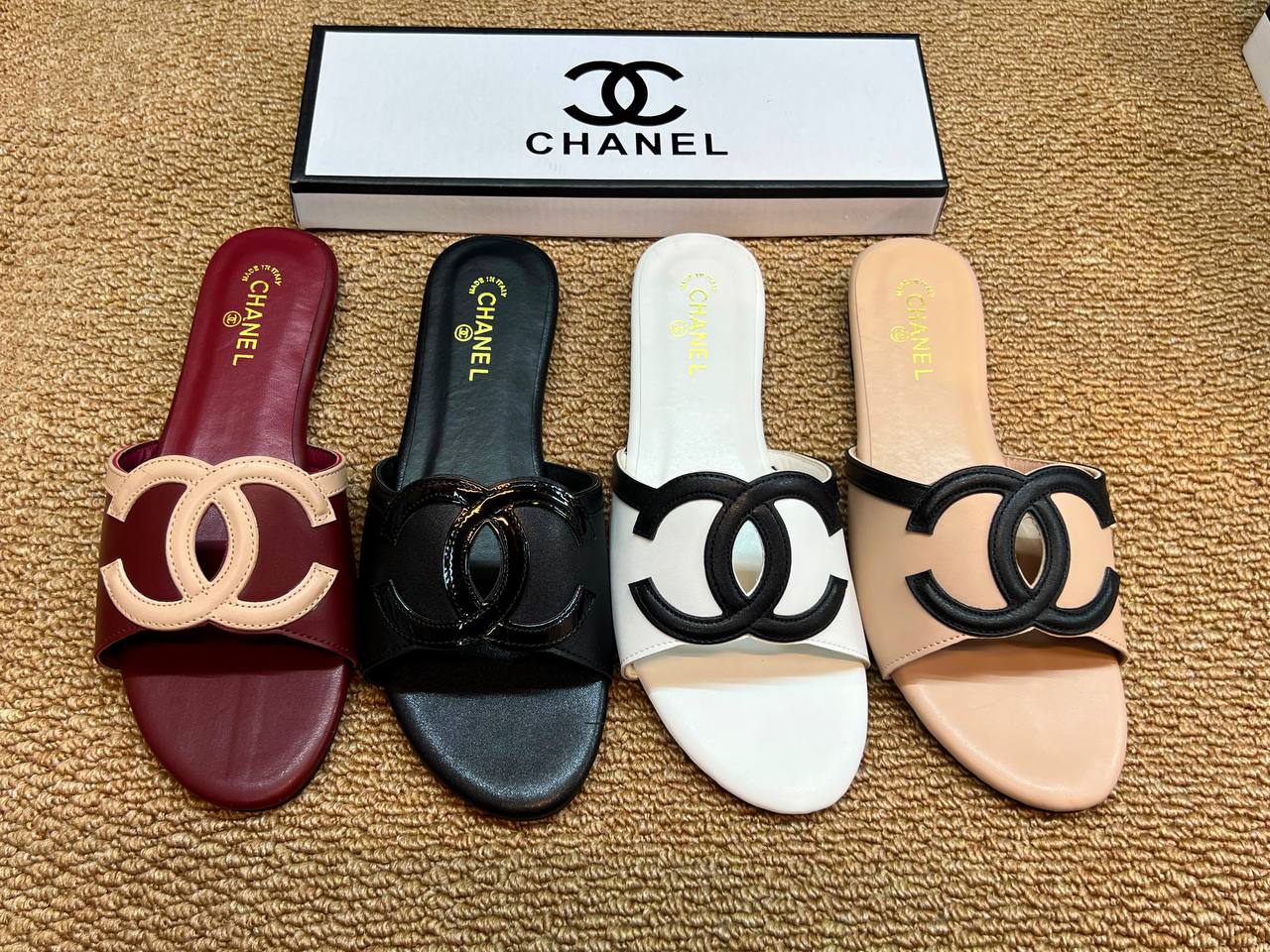 New arrivals

CHANNEL

36 to 41 

80 dhs 🇦🇪🇦🇪

Zain236
♥️♥️♥️