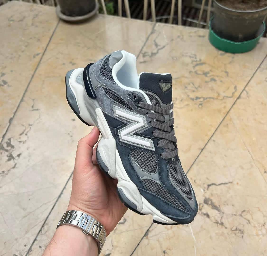 NB
Size 40-45⚡️ 
140 dhs❣️

Zain183
♥️♥️♥️