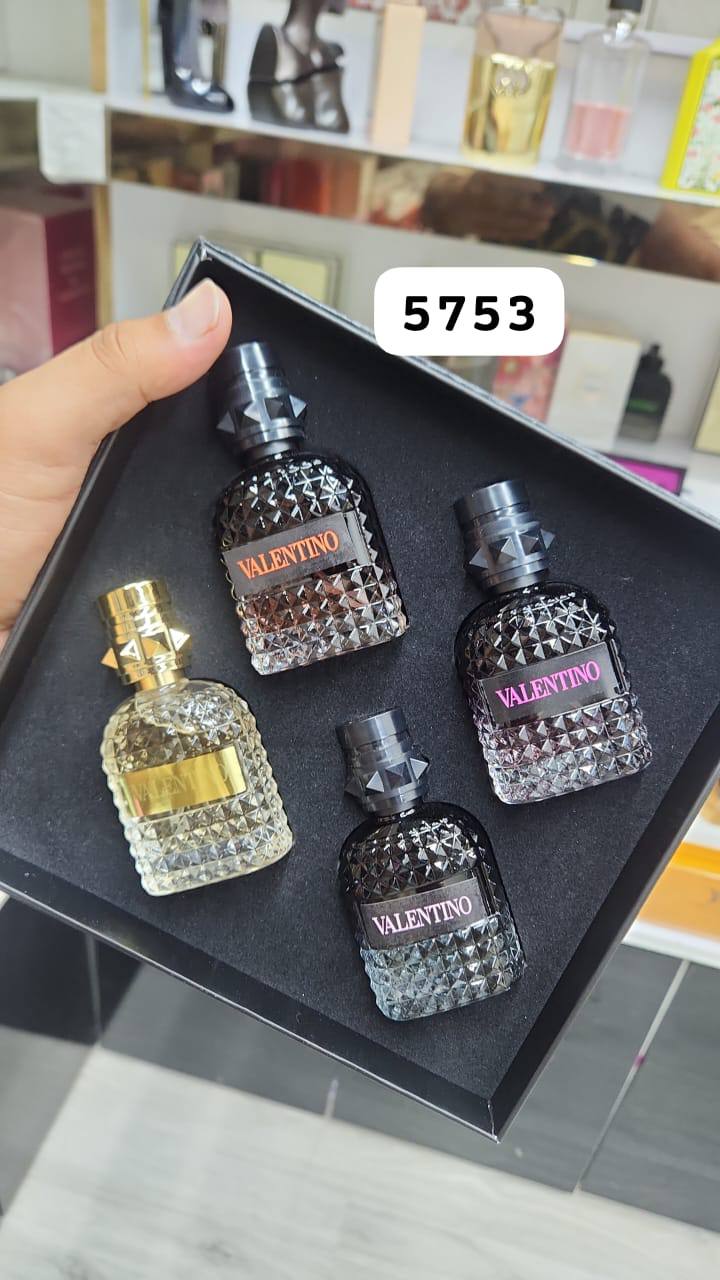 Perfumes Set
4 pcs set 65 dhs🪙🌨️
3 pcs set 60 dhs🪙🌨️

Zain24
♥️♥️♥️