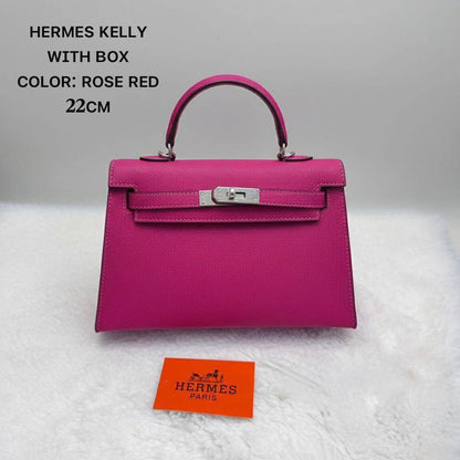 Hermes ᴋᴇʟʟʏ ʙᴀɢ  
silver hardware💓

ᴡɪᴛʜ ʙᴏx 
🎁🎁🎁

ʟᴇᴀᴛʜᴇʀ 
sɪᴢᴇ:22ᴄᴍ 
90 dhs✅

Zain56
♥️♥️♥️