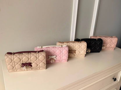 DIOR 
20 cm 
SUPER MASTER QUALITY 
For Price 👇 WhatsApp✅
0568585901 
0507557372
0552275751 Owner Zain 👌

Zain322
♥️♥️♥️