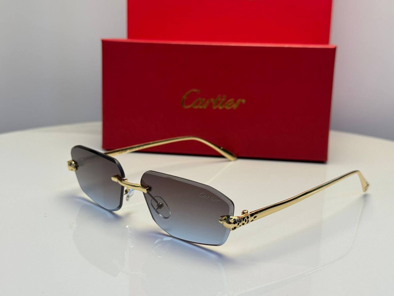 Sunglasses 
good quality
65 dhs✅

Zain182
♥️♥️♥️