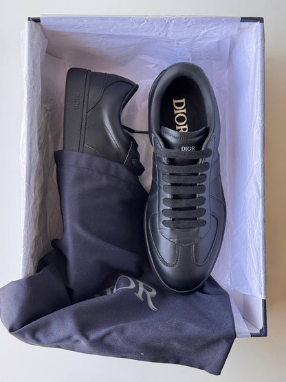 Dior B27 Uptown Sneaker
*AAA quality*
*size:40 to 46*
500 dhs❣️

Zain185
♥️♥️♥️