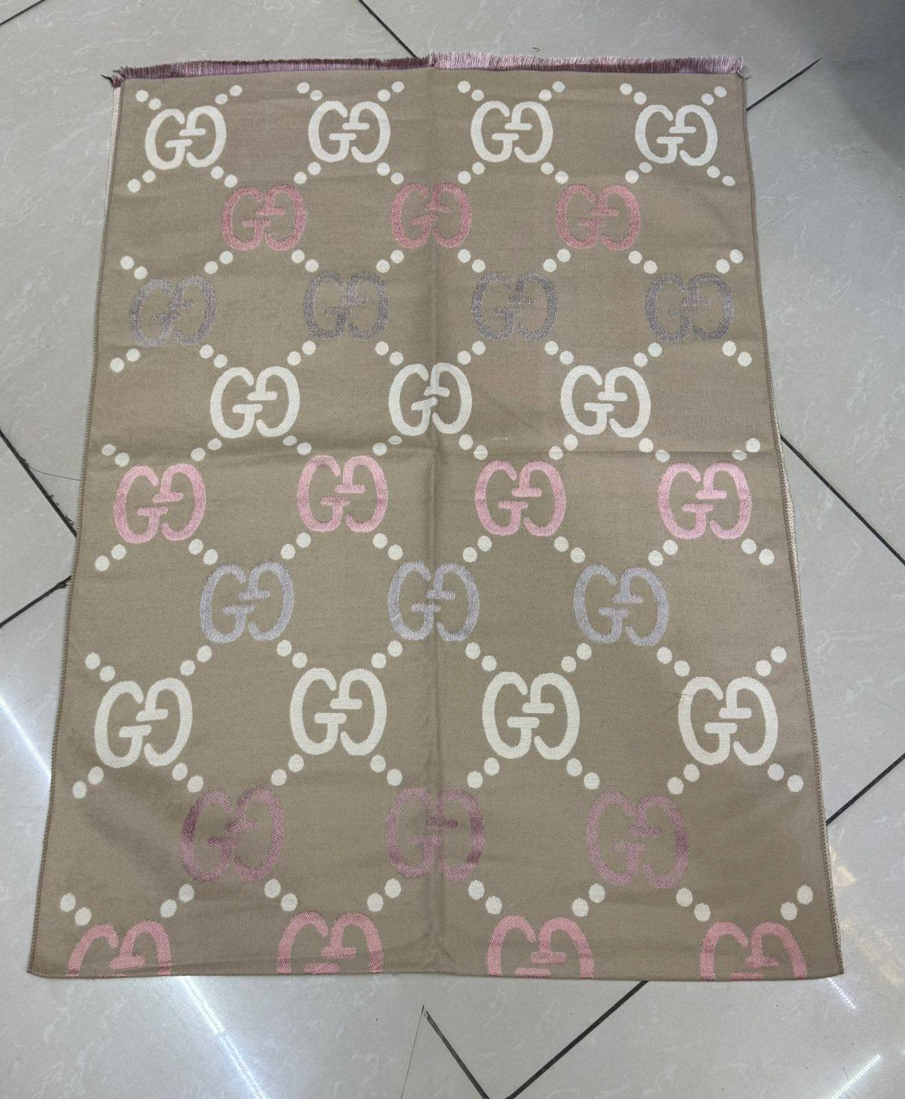 Winter scarf 
45 dhs🪙🌨️

Zain93
♥️♥️♥️