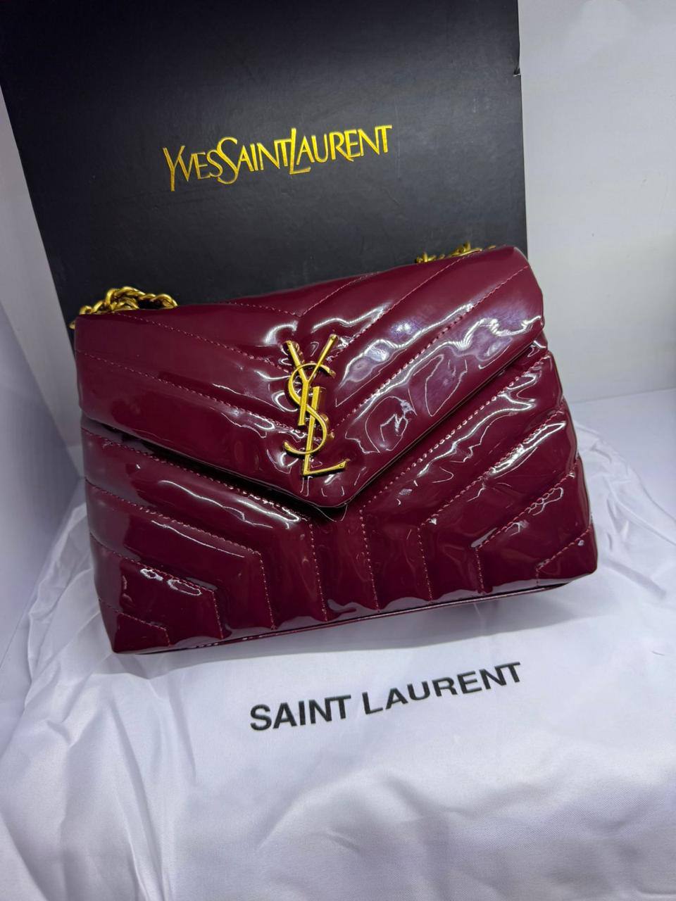 🌟 YSL LouLou
1⃣️ First quality +🎁
Size: 25 * 16.5 * 9 cm
85 dhs❣️
with box🎁

Zain115
♥️♥️♥️
