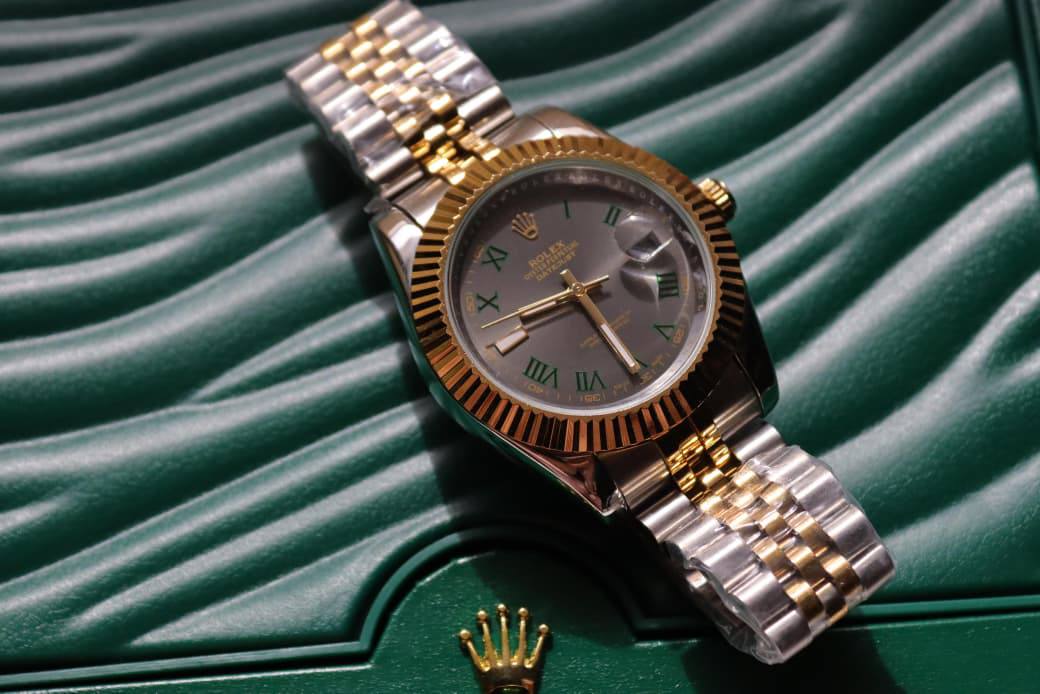 Rolex Watch 
Good Quality
230 dhs✅

Zain33
♥️♥️♥️