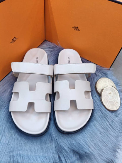 Hermes
*master quality*🌸
*size: 36 to 44*🌸
260 dhs✅

Zain119
♥️♥️♥️