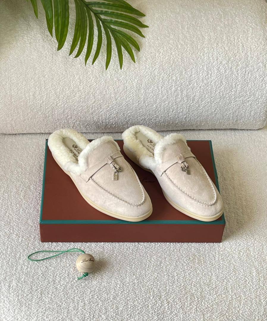 LORO PIANA
SuperMaster Quality 💯
450 dhs🪙🌺

Size: 36-41💥

Zain171
♥️♥️♥️