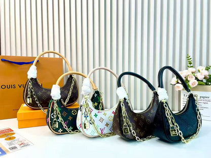 Lv
with box 
🎁🎁🎁

95 dhs🪙🌨️

Zain177
♥️♥️♥️