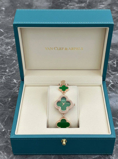 VAN CLEEF&ARPELS🆕 LADIES 
GOOD QUALITY 💯
60 dhs🪙💚

Zain133
♥️♥️♥️