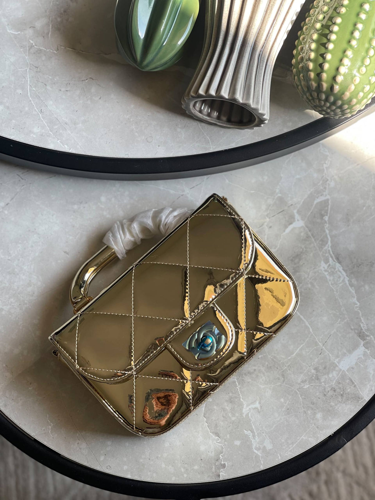 Chanel  ✨💥
Available original box 📦 
With full packing 🎀🎀
Super high quality 💥💥

For Price 👇 WhatsApp✅
0568585901 
0507557372
0552275751 Owner Zain 👌

Zain283
♥️♥️♥️