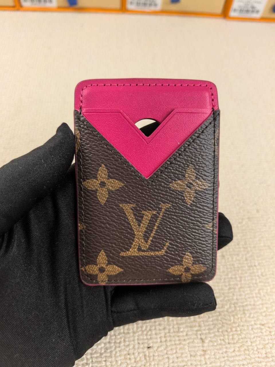 LV
💙*card magnet*💙
💙*super master*💙
230 dhs🇦🇪

Zain281
♥️♥️♥️