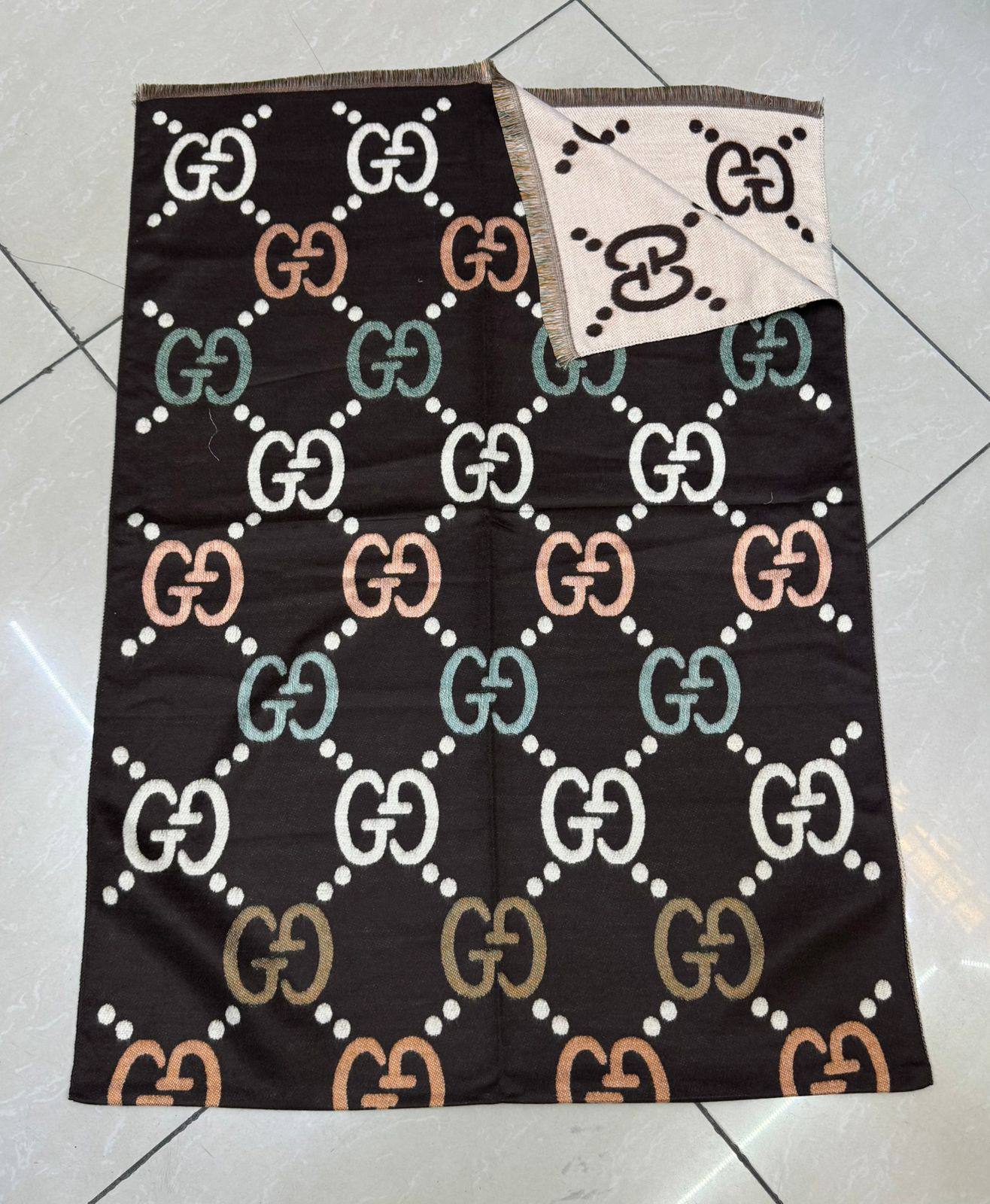 Winter scarf 
45 dhs🪙🌨️

Zain93
♥️♥️♥️