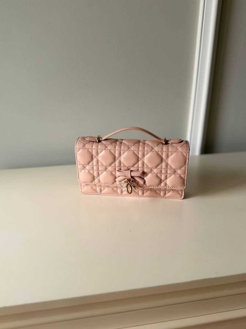 DIOR 
20 cm 
SUPER MASTER QUALITY 
For Price 👇 WhatsApp✅
0568585901 
0507557372
0552275751 Owner Zain 👌

Zain322
♥️♥️♥️