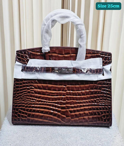 Hermes
Good quality 

with box 
🎁🎁🎁

130 dhs✅

Zain186
♥️♥️♥️