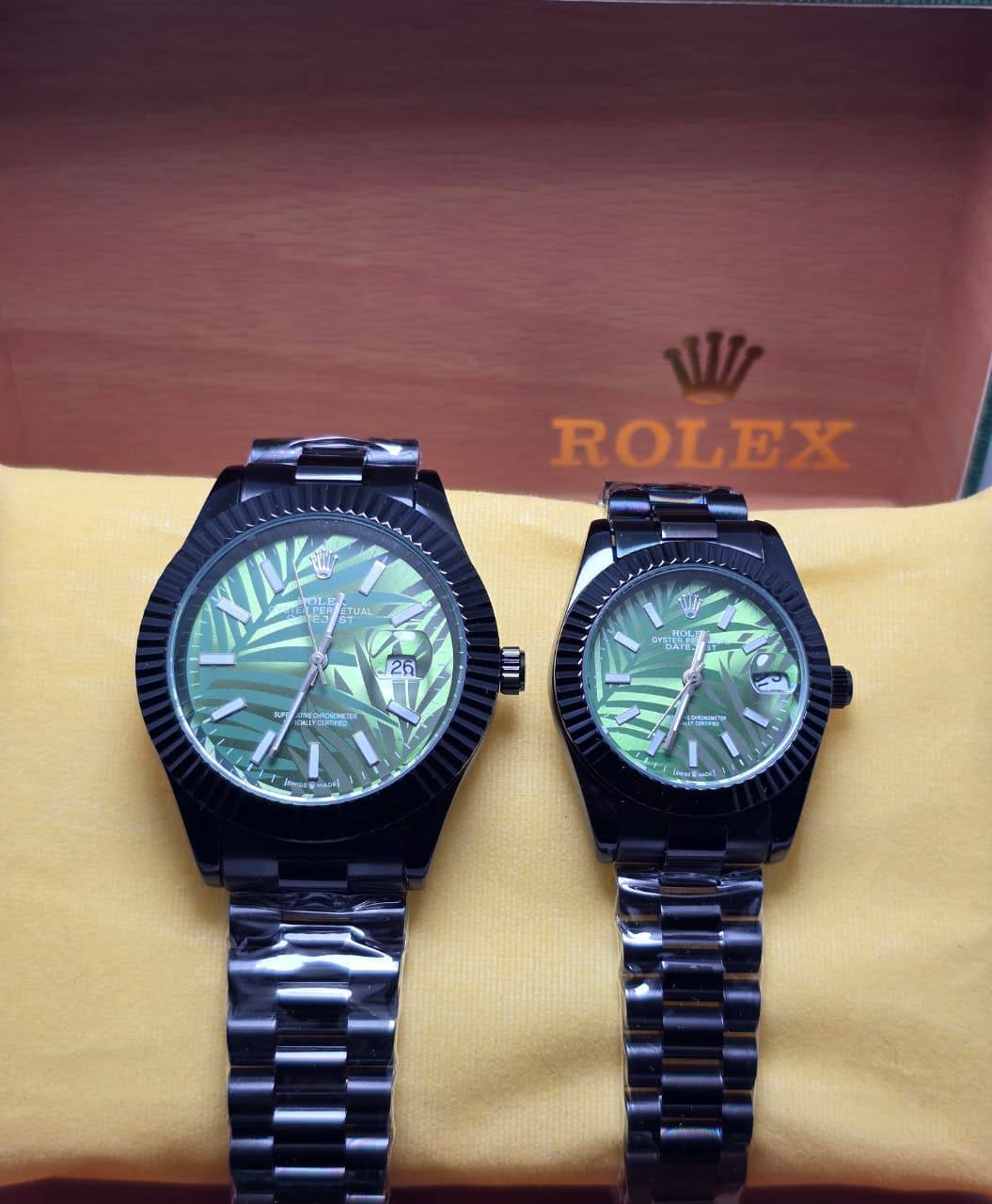 Rolex couple Set
*Battery*
110 dhs🇦🇪

Zain29
♥️♥️♥️
