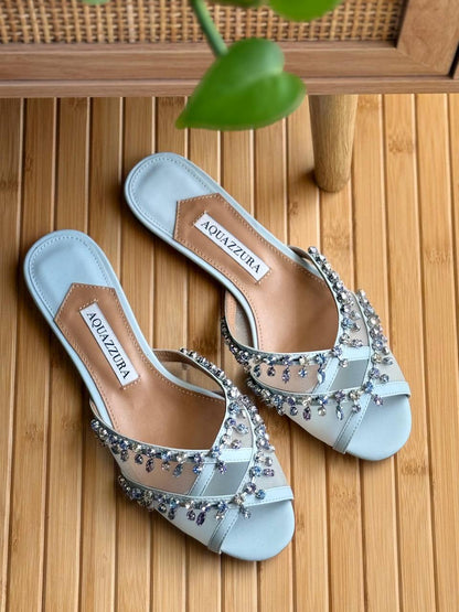 Aquazzura
Vip quality 
Size:36 to 41
450 dhs🇦🇪🇦🇪

Zain303
♥️♥️♥️