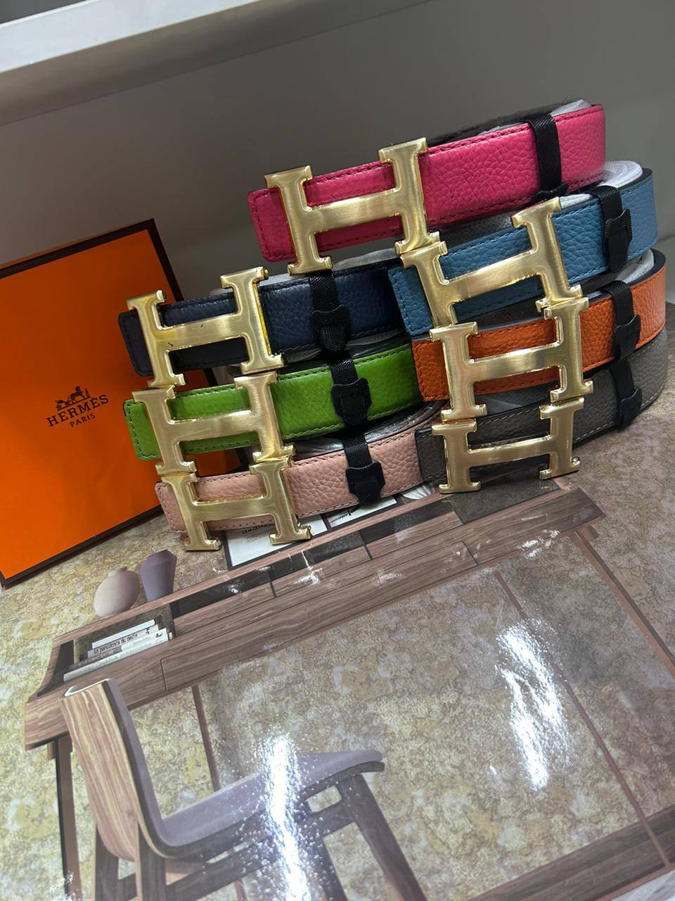 Leather belt
50 dhs🪙💚

Zain190
♥️♥️♥️