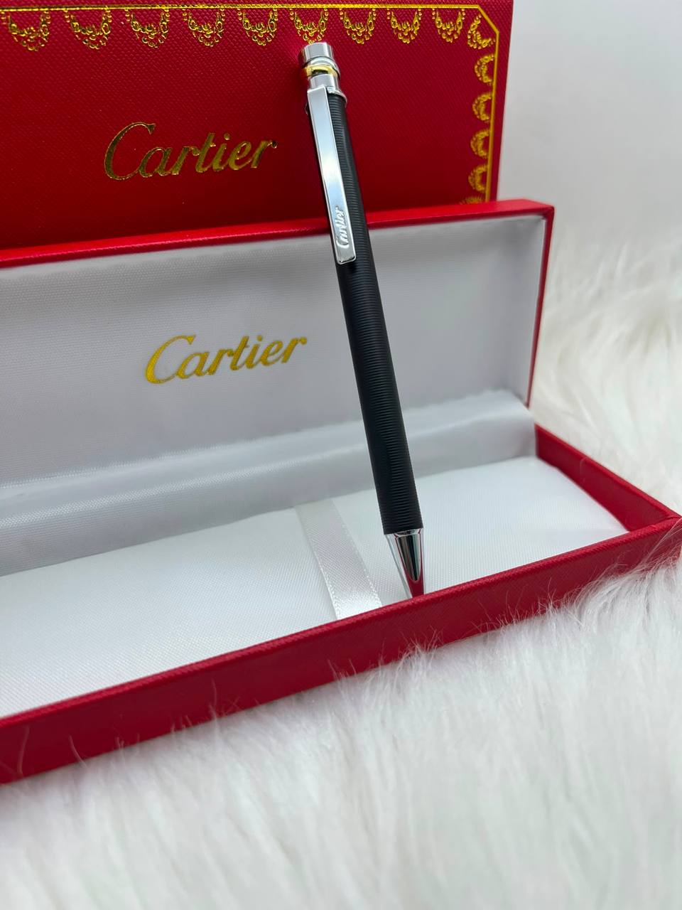 Pens 

65 DHS🇦🇪🇦🇪

Good quality 


Zain182
♥️♥️♥️