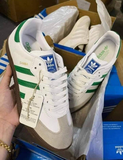 Adidas
Size (36 to 45) 
65 dhs🪙💕

Zain129
♥️♥️♥️