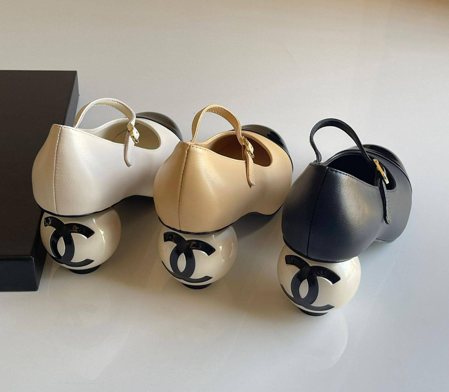 CHANEL 
SuperMaster Quality 💯
530 dhs🗽
Size: 36-41💥

Zain171
♥️♥️♥️