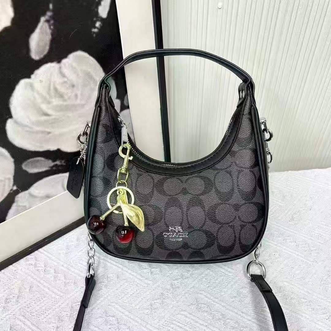 New coach 

With cherry 🍒

With sling 
70 dhs🇦🇪🇦🇪

Zain232
♥️♥️♥️