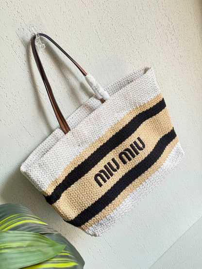 MIU MIU beach Bag🏝️✨*

*Size: 40cm*

*Super high quality*🤩👌🏼🪐
For Price 👇 WhatsApp✅
0568585901 
0507557372
0552275751 Owner Zain 👌

Zain235
♥️♥️♥️