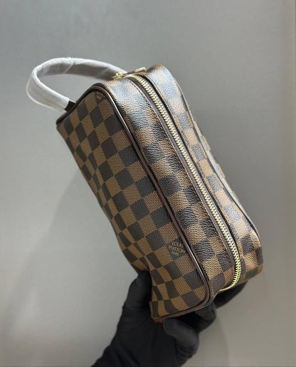 Men bags

Best quality

Withbox
80 dhs🇦🇪

size 25cm

Zain158
♥️♥️♥️
