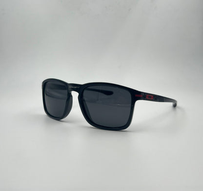 Oakley

Sunglasses 🕶️ 
good quality 💯
With master box 🗃️ 
50 dhs❣️

Zain273
♥️♥️♥️