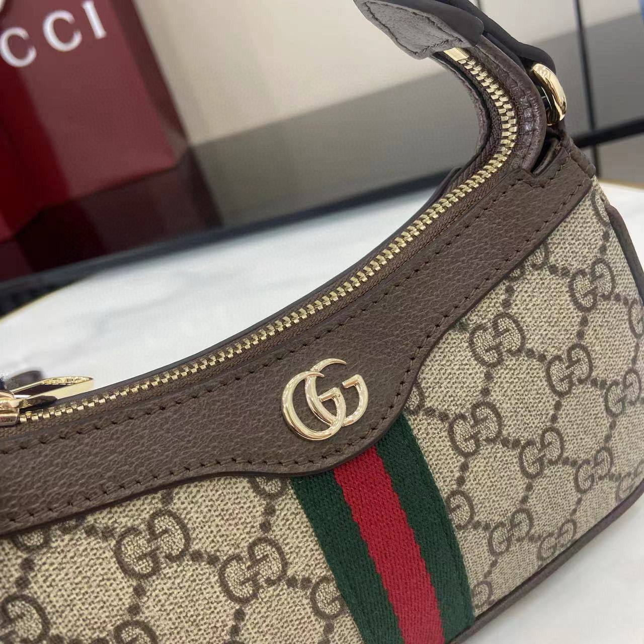 GUCCI 
GOOD QUALITY 

WITH BOX 
🎁🎁🎁

95 dhs✅

Zain39
♥️♥️♥️