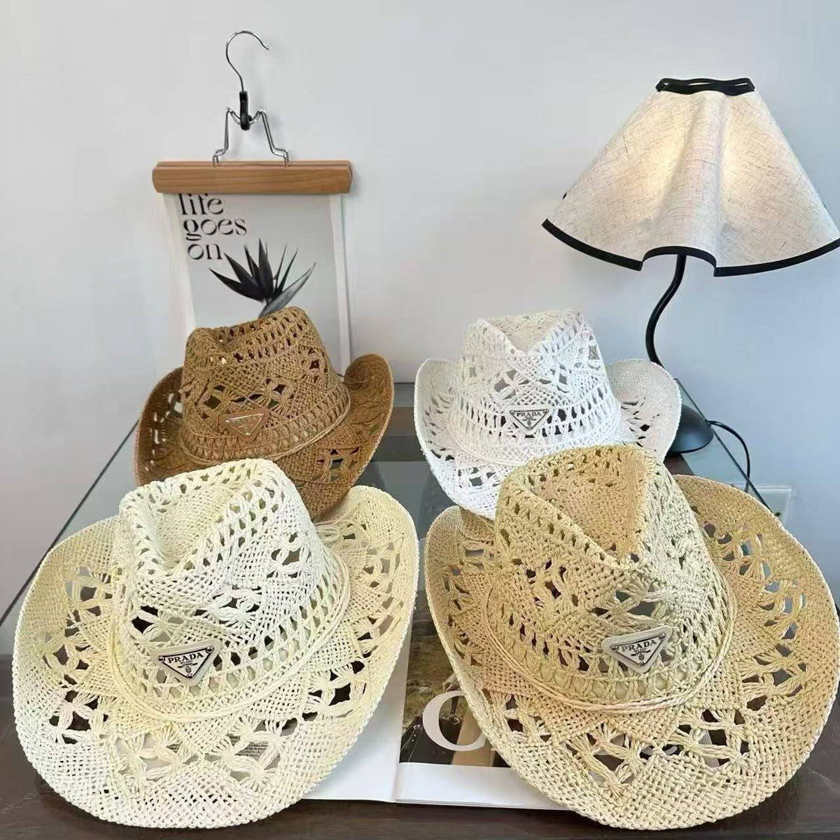 New
Hats

240 dhs🇦🇪🇦🇪🇦🇪

Zain328
♥️♥️♥️