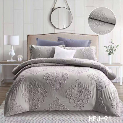 New collection 💥💥💥
Normal 
Embroidered 
Comfort set 
King size comfort 6pcs set 
140 dhs❣️

Zain99
♥️♥️♥️