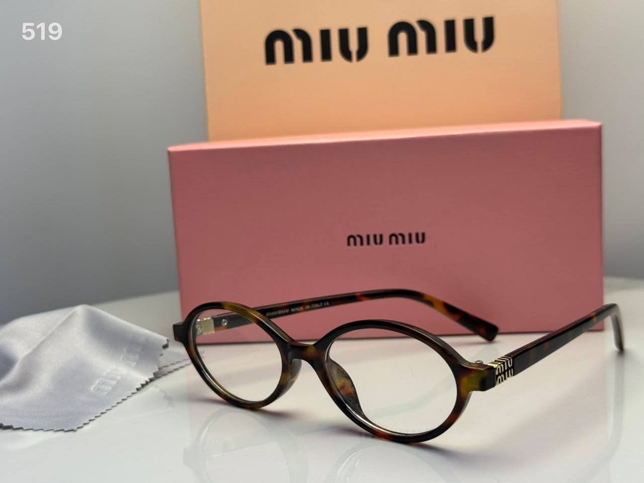 Sunglasses
65 dhs🇦🇪🇦🇪

Zain182
♥️♥️♥️