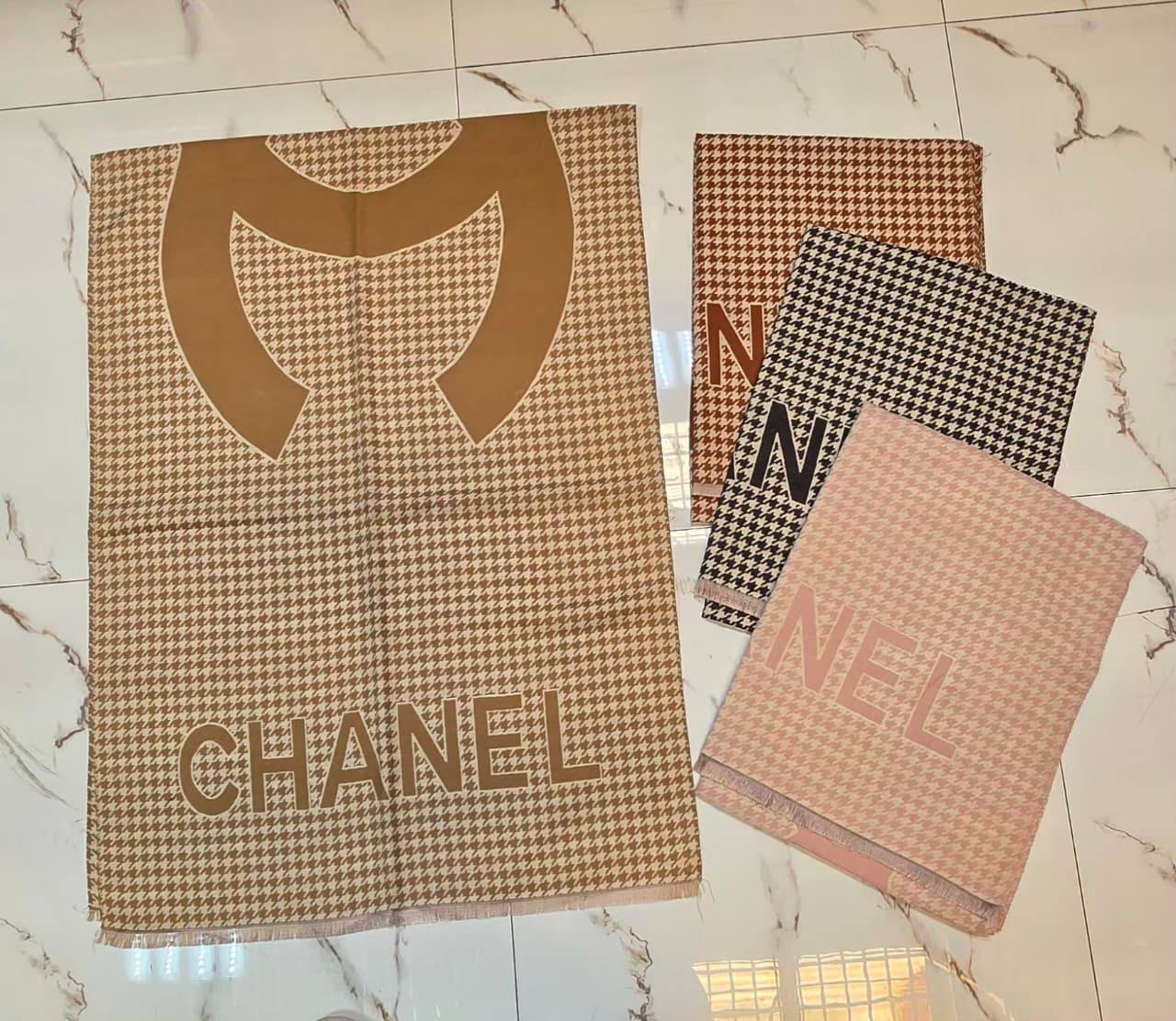 Scarf
40 dhs✅

Zain232
♥️♥️♥️