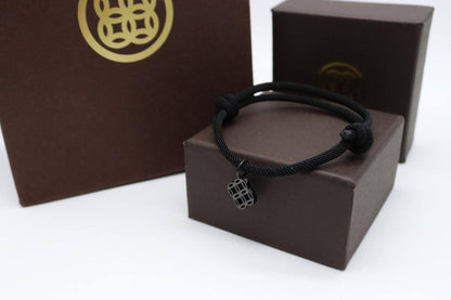Bracelet 
55 dhs💓
+Box and paper bag🎁

Zain33
♥️♥️♥️