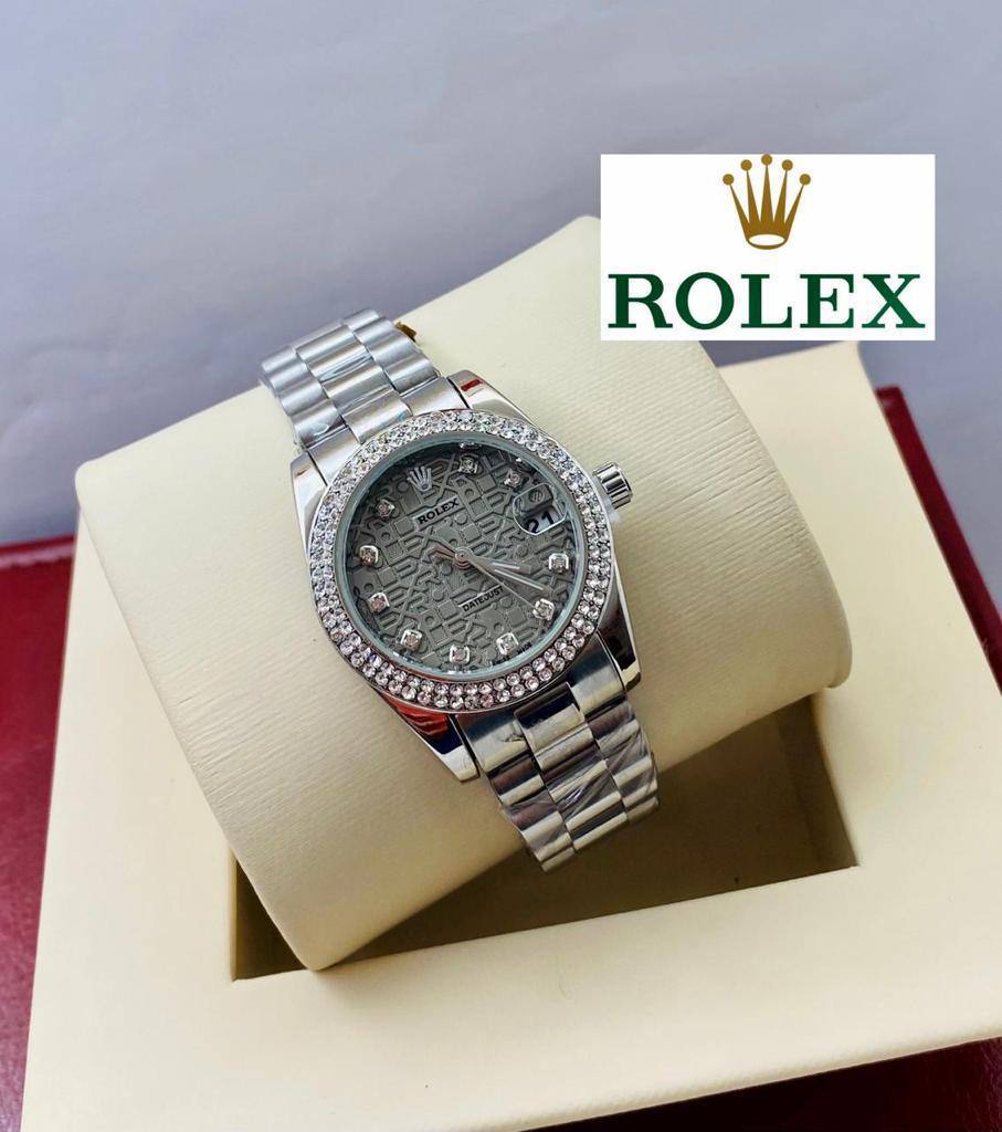 Rolex Ladies
70 dhs❣️
*Battery*

Zain29
♥️♥️♥️