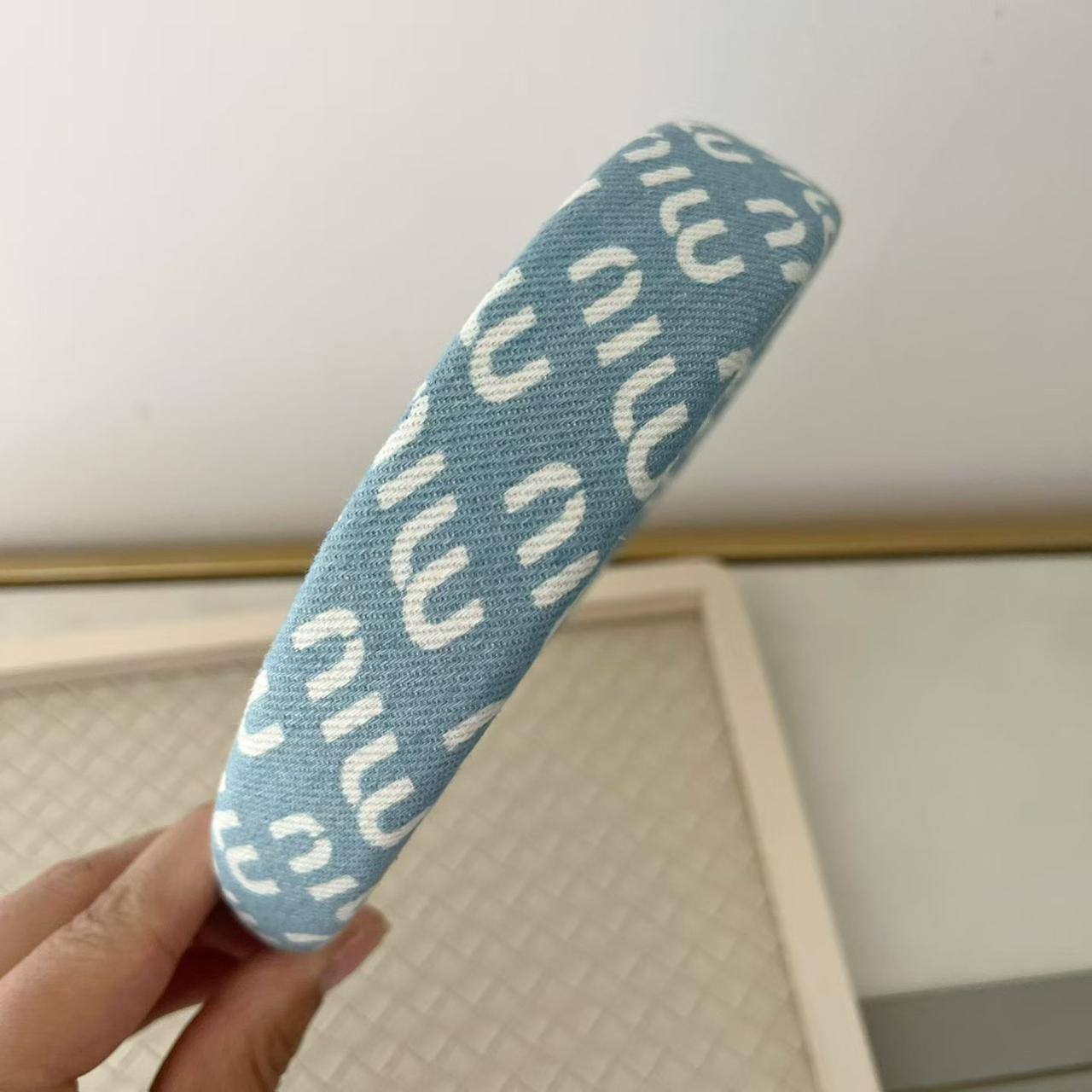 *Headband ❤️‍🔥*
good quality 💯
20 dhs🪙💕

Zain216
♥️♥️♥️