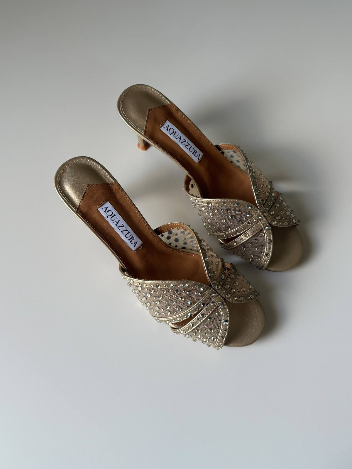AQUAZZURA 

36 to 41
430 dhs🇦🇪🇦🇪

Zain288
♥️♥️♥️