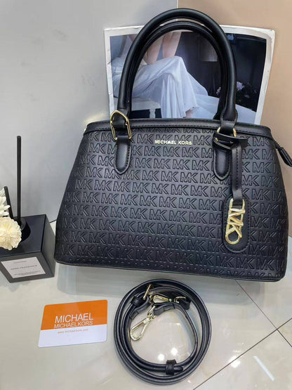 MK
105 dhs❣️

Zain143
♥️♥️♥️