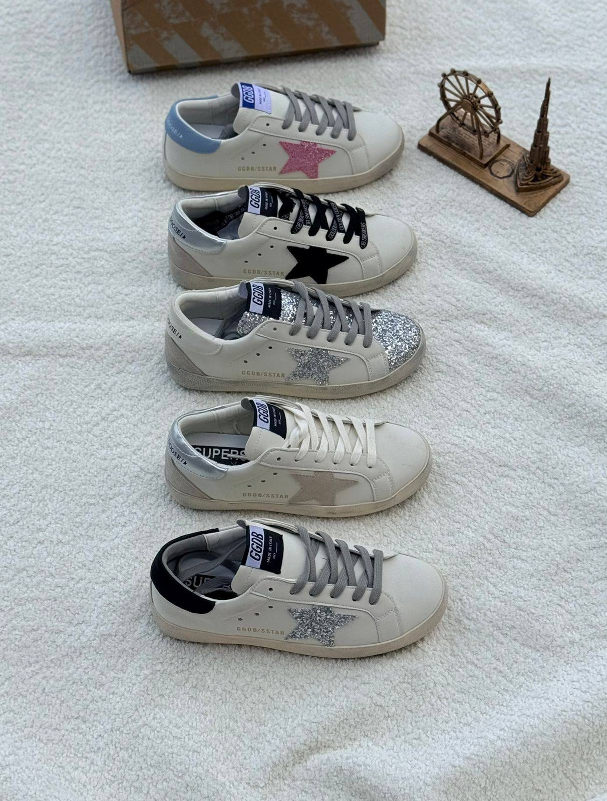 New. Golden goose

   🧨 Size  .  36 to 41

130 dhs🌺

Zain80
♥️♥️♥️