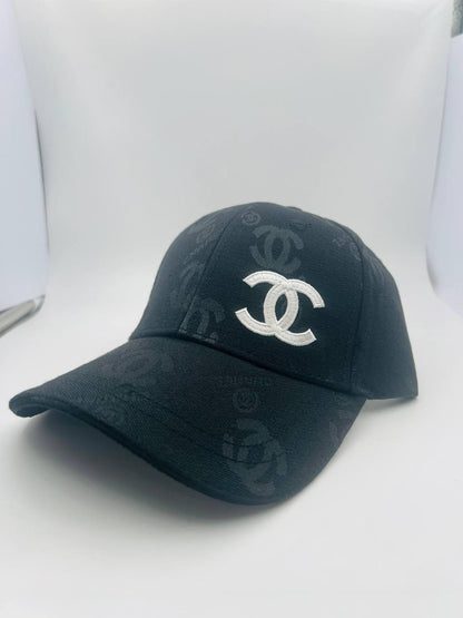 Chanel💥*
Cap 🧢 
Master quality 💯
50 dhs✅

Zain273
♥️♥️♥️