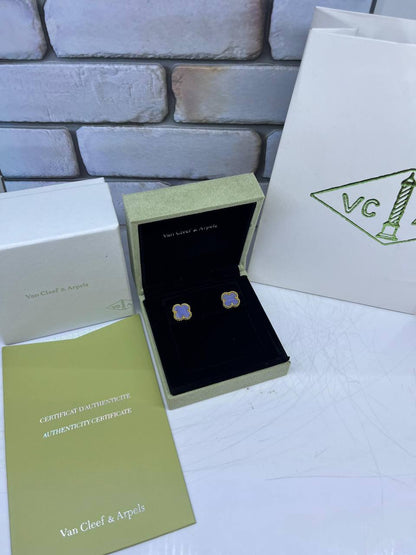 vCA
Earing’s
Master quality 🍃
50 dhs🪙🌨️

Zain263
♥️♥️♥️