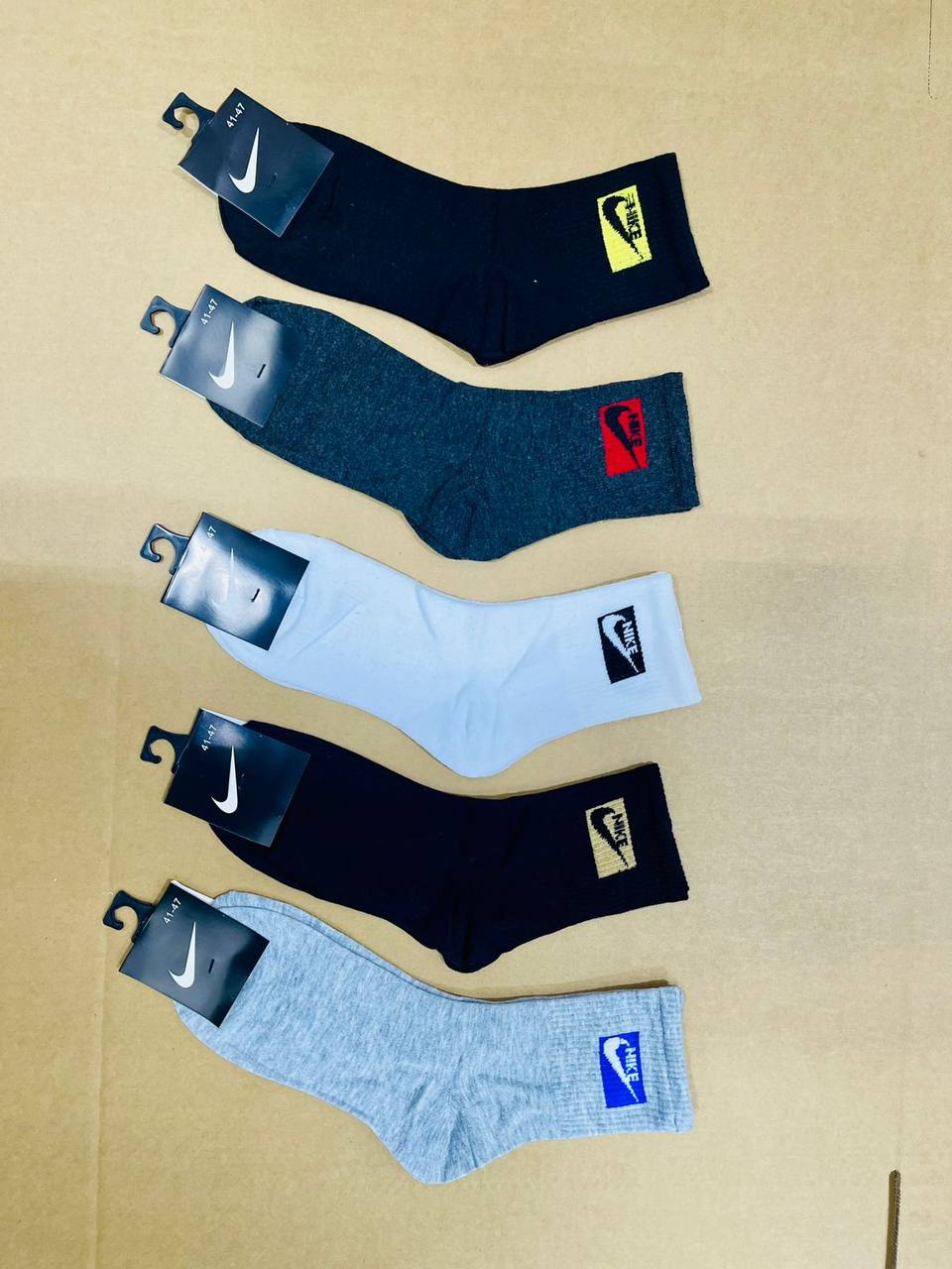 Socks
10 pcs pack

30 dhs🇦🇪

Zain27
♥️♥️♥️