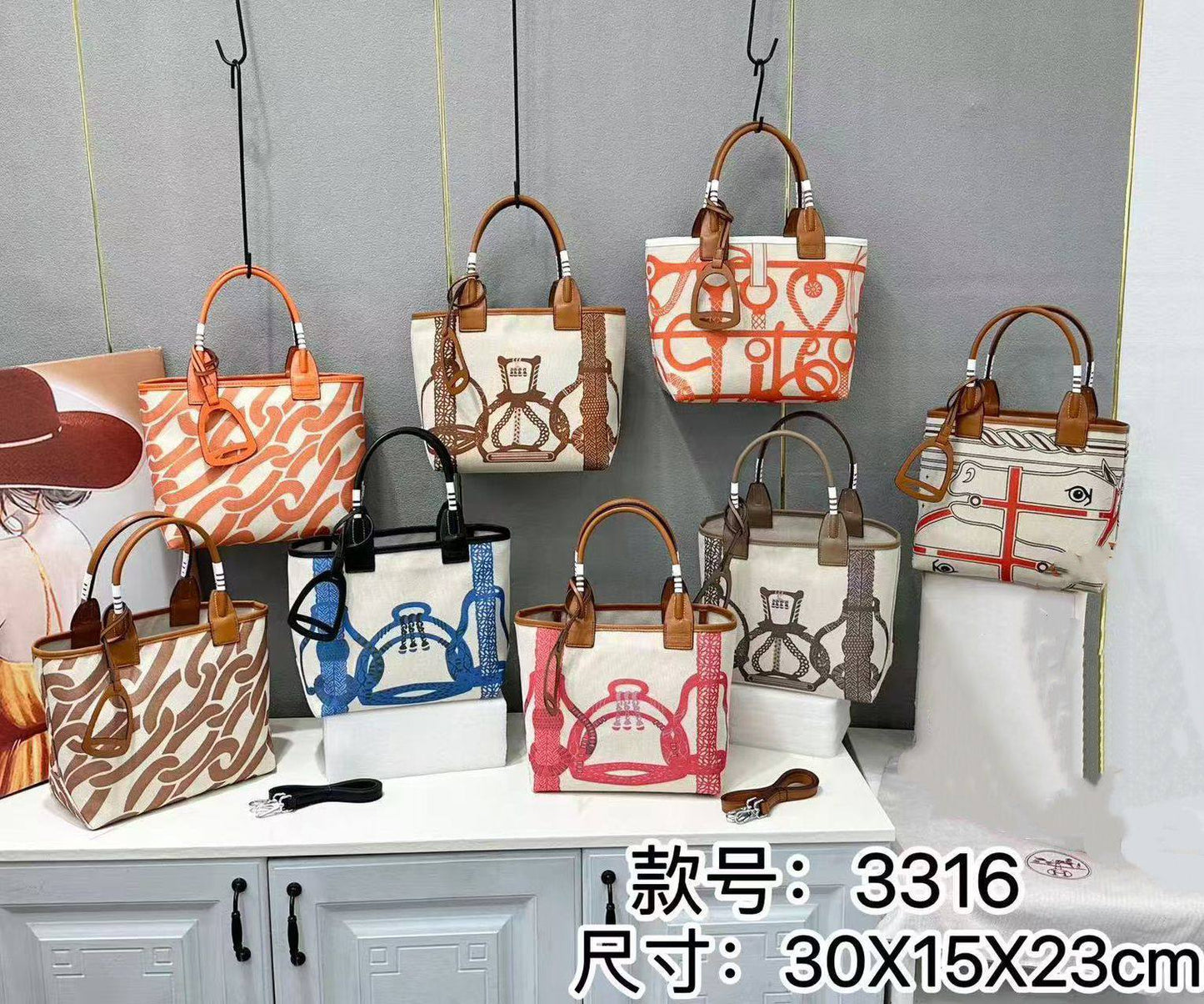 Hermes 
NEW CAME GOOD QUALITY 
95 dhs❣️

Zain39
♥️♥️♥️