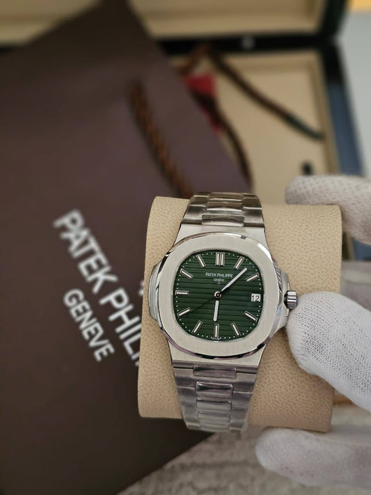 PATEK PHILIPPE AQUANAUT 
Swiss Movement🇨🇭
Water Resistant 💧
Sapphire Crystal 
Super Master Quality 
With Original Box  📦🛍️
For Price 👇 WhatsApp✅
0568585901 
0507557372
0552275751 Owner Zain 👌

Zain282
♥️♥️♥️