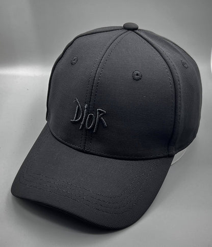 Caps

Gucci
LA
Balenciaga
Versace 
Balman
Dior
Dakley
Tommy


35 dhs🇦🇪🇦🇪

Zain182
♥️♥️♥️
