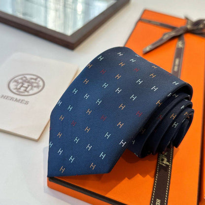 *Tie*
*Master quality*
180 dhs🪙💕

Zain179
♥️♥️♥️