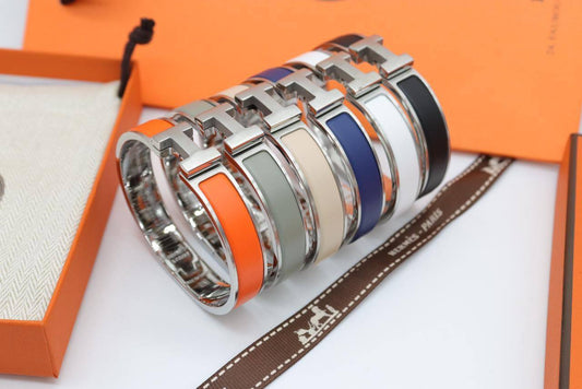 Hermes Bracelet 
Super Master
105 dhs❤️

Zain33
♥️♥️♥️